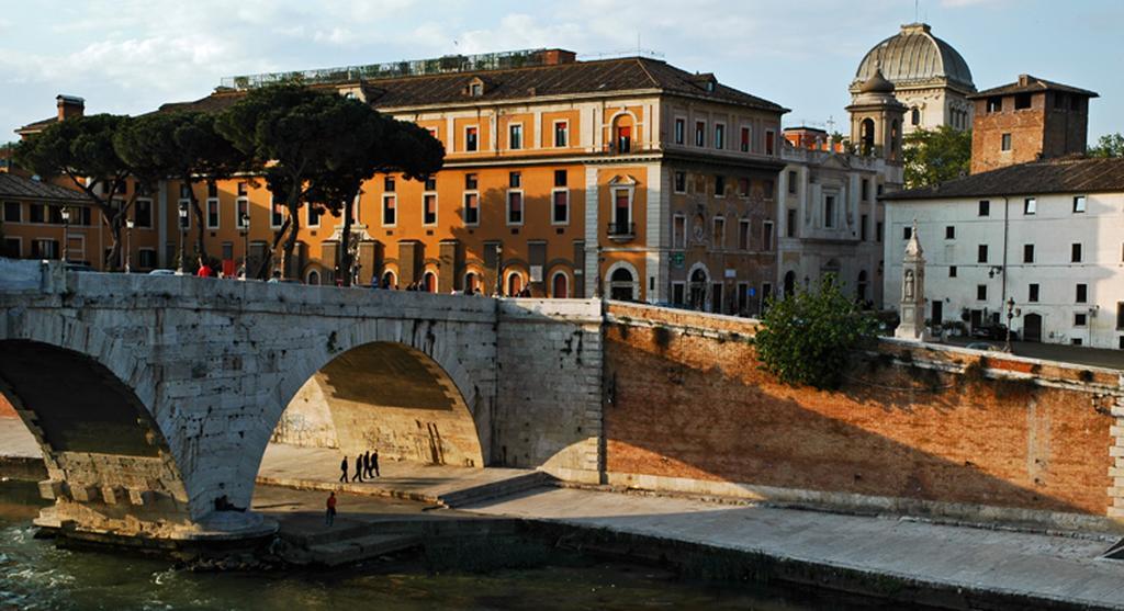Over The Tiber Loft Roma Dış mekan fotoğraf